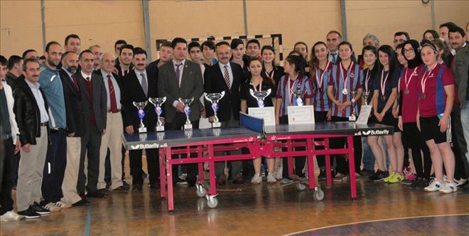 Çaykara Anadolu Lisesi Başarıya Doymuyor