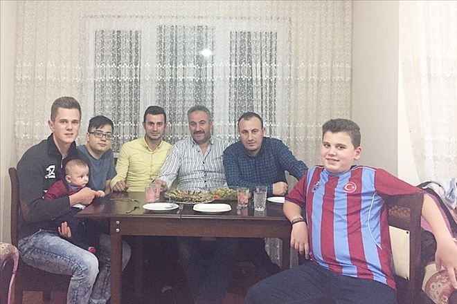 Çaykaralı Aile Romanyalı Öğrencileri Ağırlıyor