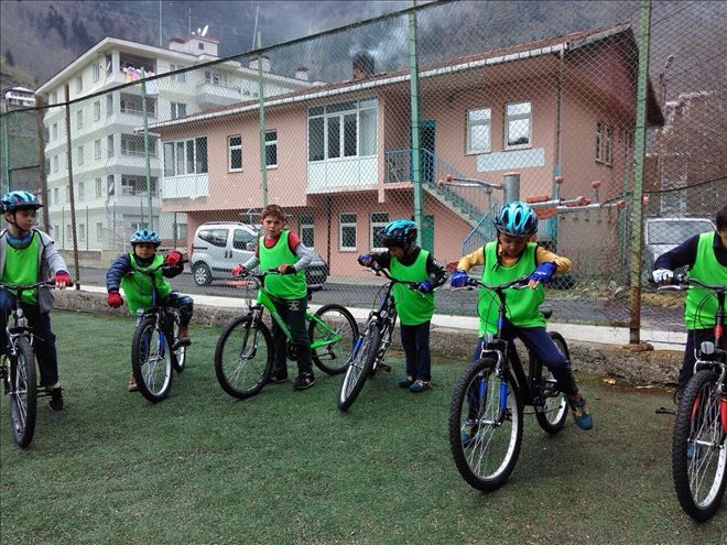 Zeki Bilge İlkokulu Bisiklet Turnuvasına Hazırlanıyor