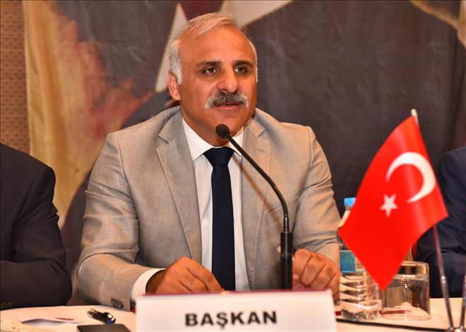 Zorluoğlu,Doğu Karadeniz Belediyeler Birliği Başkanı Seçildi