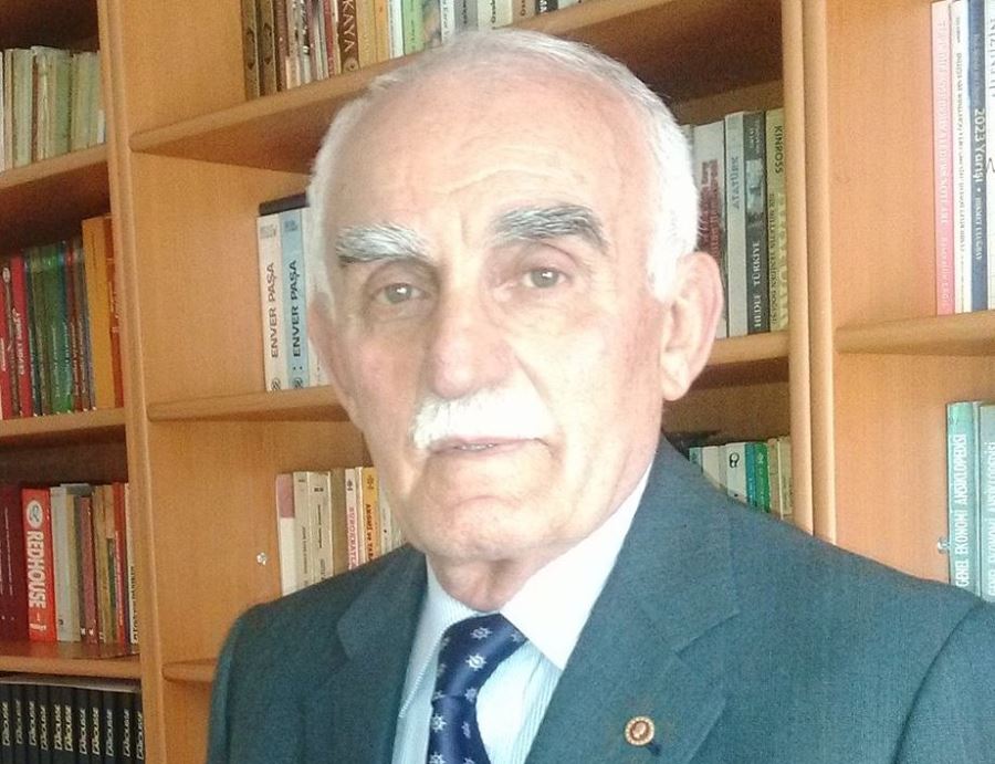 Emekli Eğitimci Mustafa Koçoğlu Vefat etti.