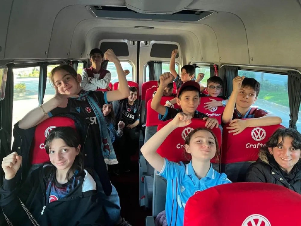 Karaçam Ortaokulu Trabzonspor İçin Akyazı