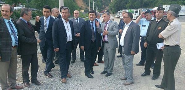 Trabzon Valisi Öz, Çaykara`yı Ziyaret etti