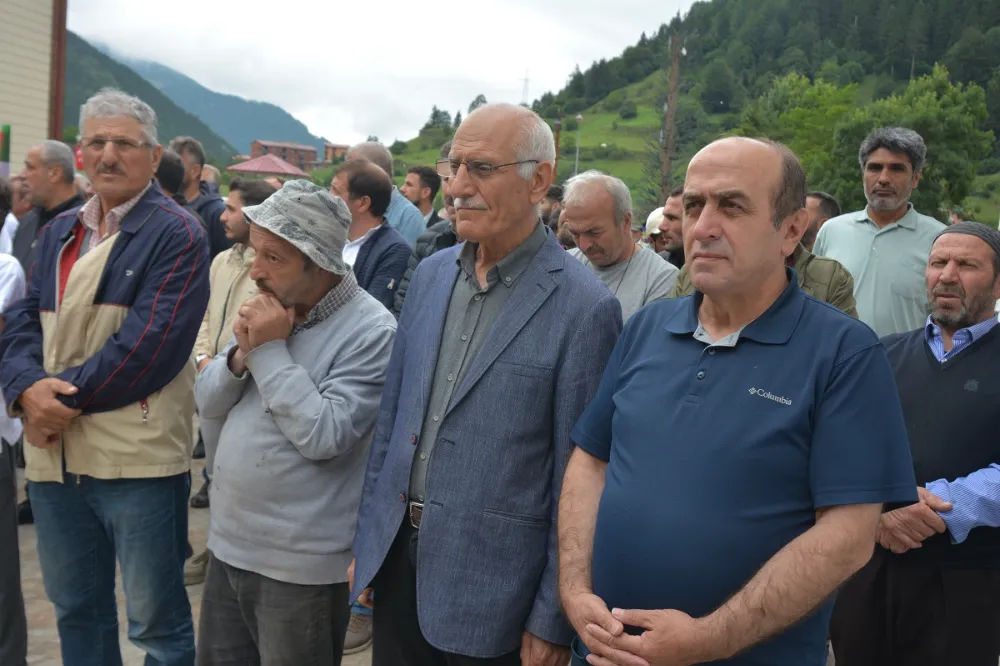 Turizm Merkezi Uzungöl