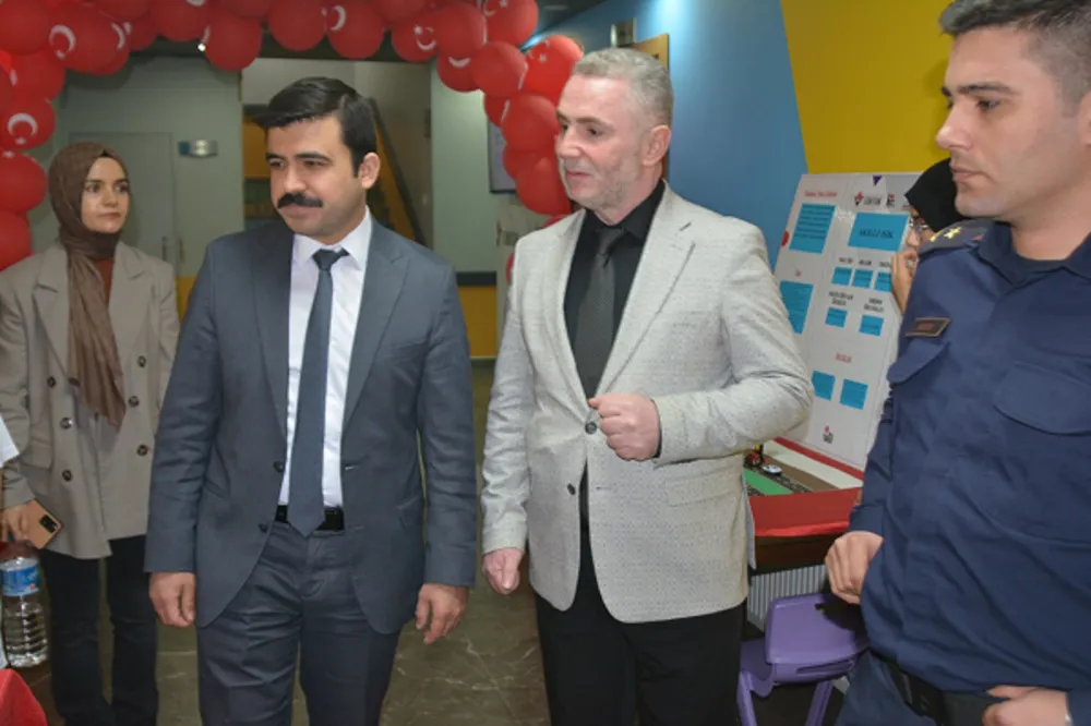 Uzungöl TÜBİTAK 4006 Bilim Fuarına Yoğun İlgi