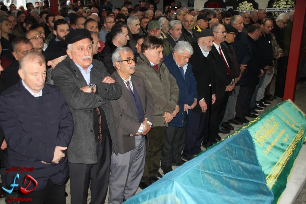 Dernekpazarı İlçesinde Eski Bakan Aşık
