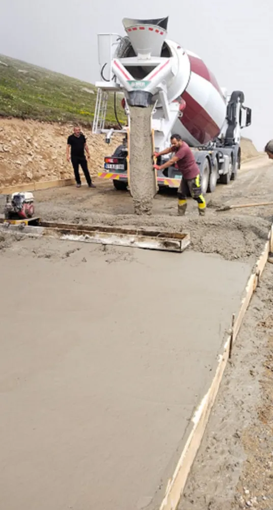 Uzungöl Bayburt Yolu Asfaltlanıyor