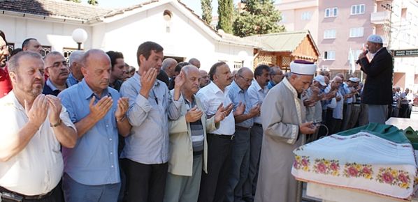 Yazar Hüseyin Albayrak?ın Abla Acısı