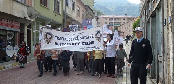 Çaykara`da Trafik Haftası Etkinlikleri