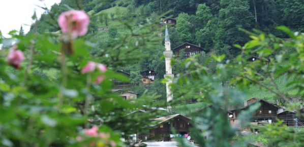 Uzungöl Filak Mahallesi Camii