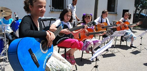 Gurbette Çaykara`lıların Büyük Buluşması