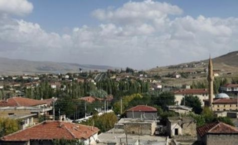 Kanserli köyü taşınıyor