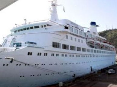 Sezonun İlk Turist Gemisi Trabzon`da